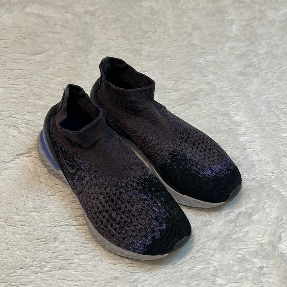▪️ Nike Rise React Flyknit Thunder Gray Sapphire Running Sneaker